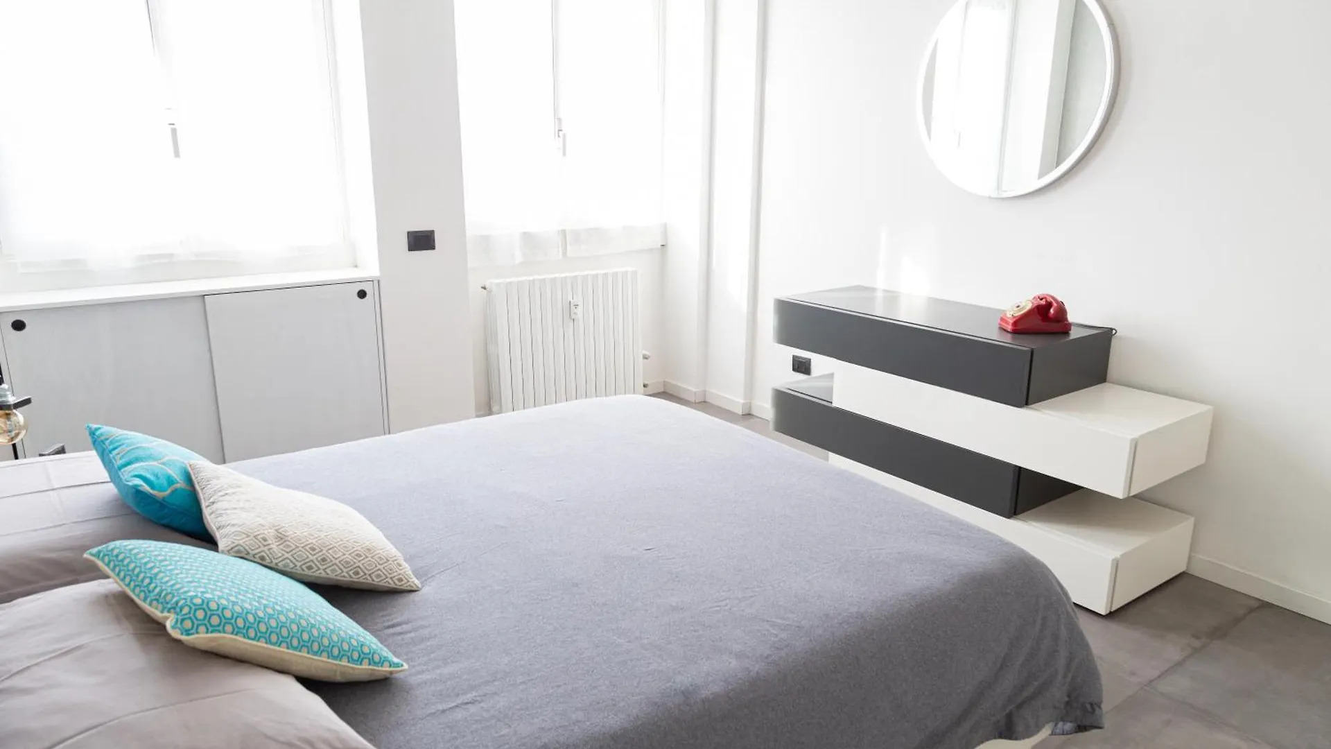 Apartman Luminoso Appartamento Milánó